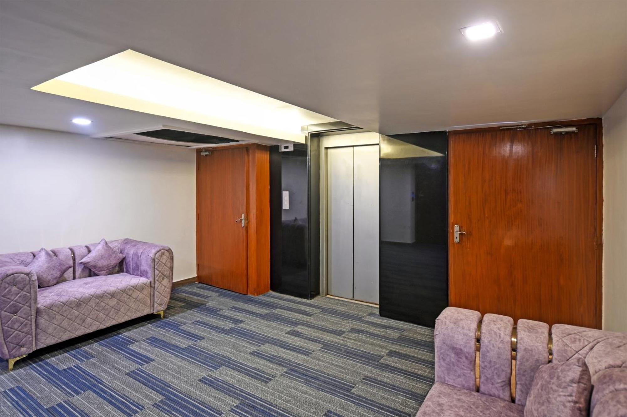 Palette Madhapur Hotell Hyderabad Exteriör bild